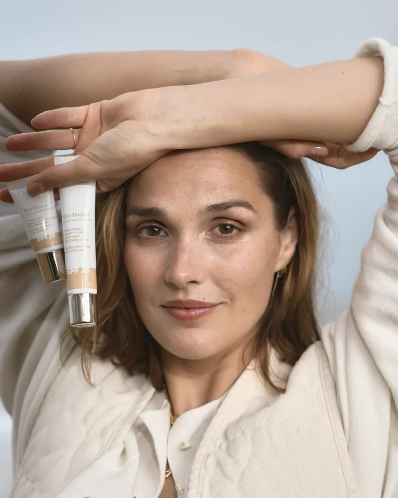 Camille Lou - Campagne Photo Clarins